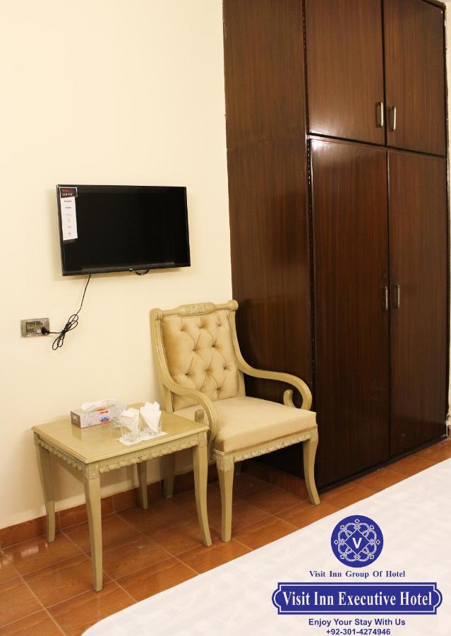 Hotel Visit Inn Executive Lahore Buitenkant foto